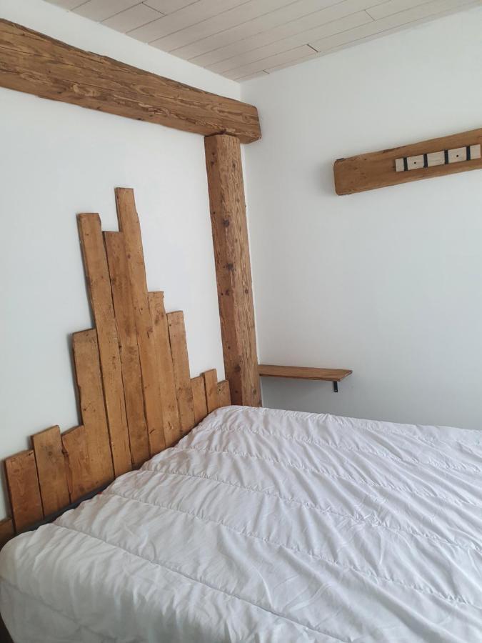 Bienvenue Chez Les Ch'Oups Le Cocoon Apartment Ла Бурбул Екстериор снимка